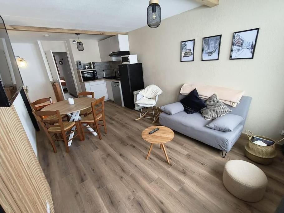 T2 Cosy Au Pied Des Pistes Apartment Bagneres-de-Bigorre Exterior photo